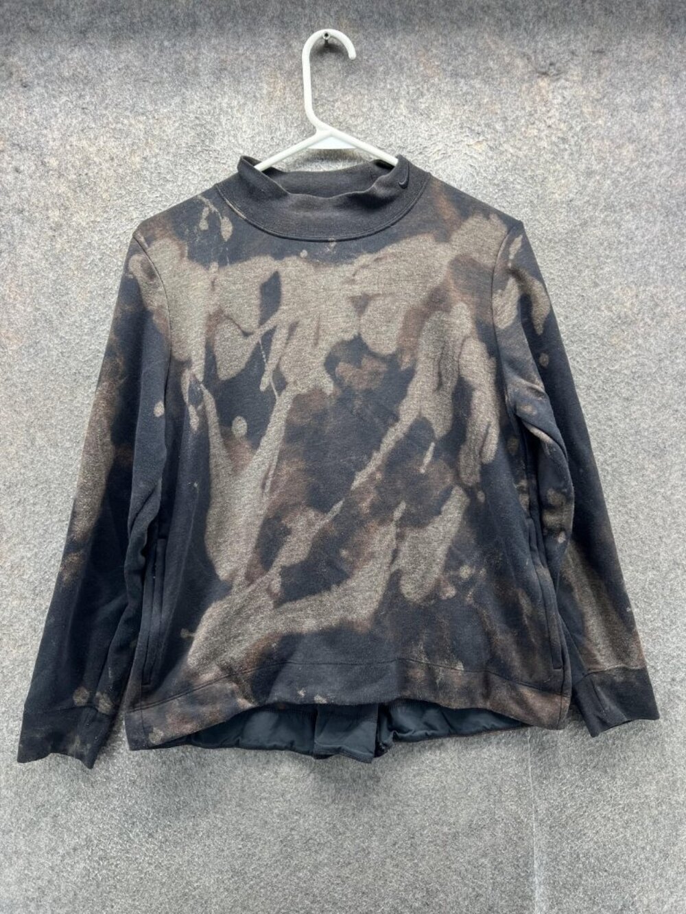 Nike Pullover Womens Large Black Camo Mock Neck Long Sleeve Dri-FIT Athletic